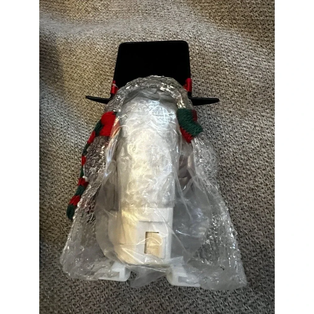 Avon CHILLY SAM Snowman NIGHT LIGHT 1999 VINTAGE Light-up Christmas Kitsch New